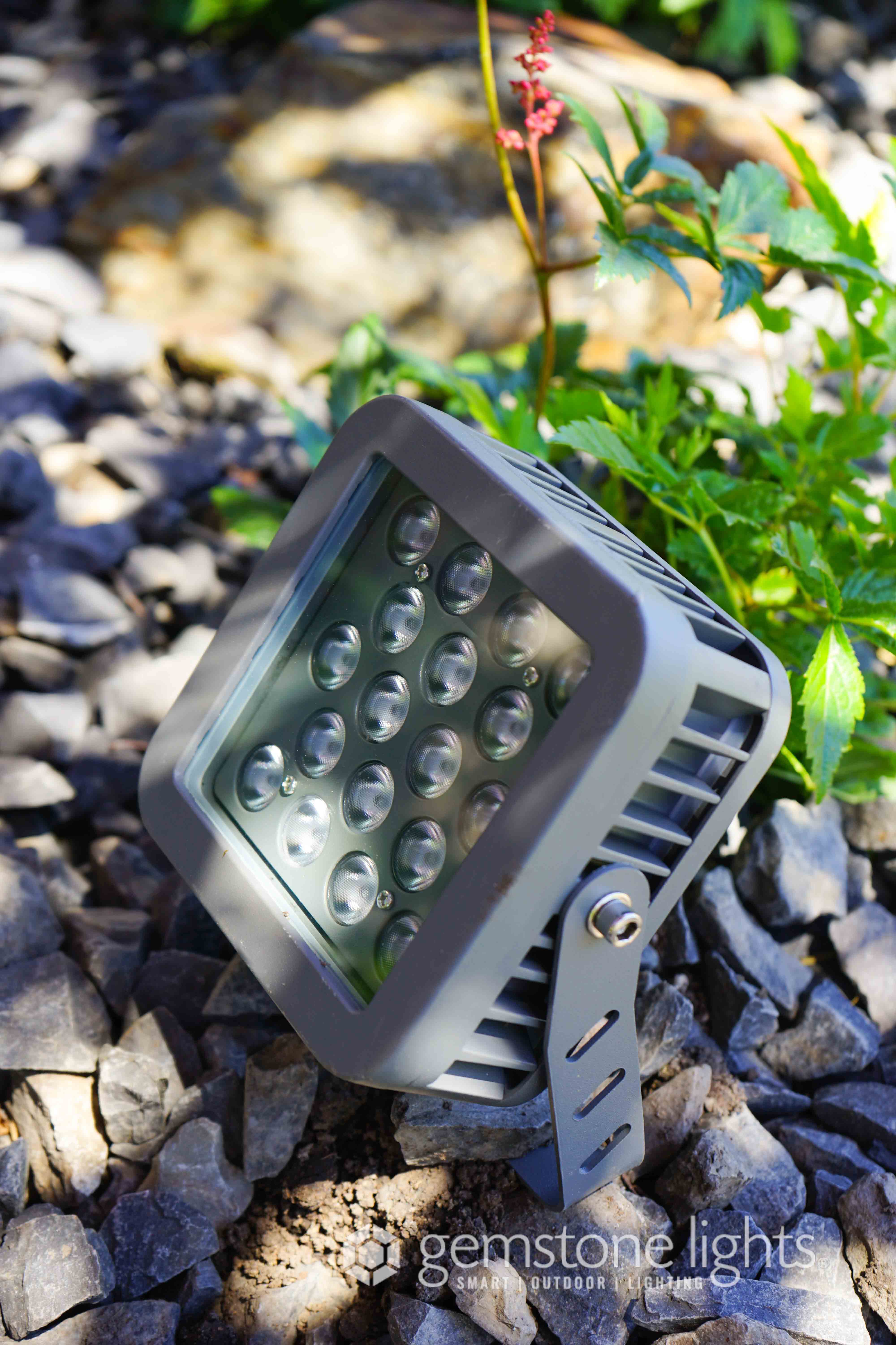 Gemstone-Light-Flood-Light-Daytime-Equipment